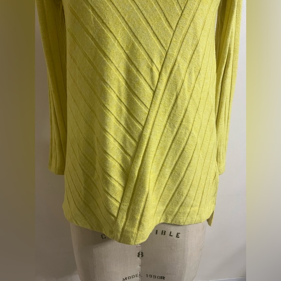 Anthropologie Maeve Devine Chartreuse Tunic Top Size M - Picture 3 of 8